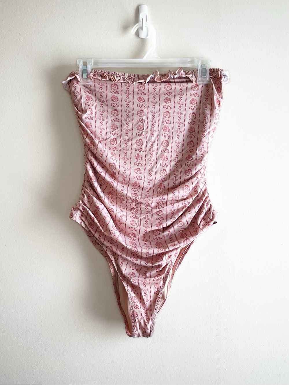 Free People x Rhythm Ruffle Stapless One Piece - Picture 4 of 7